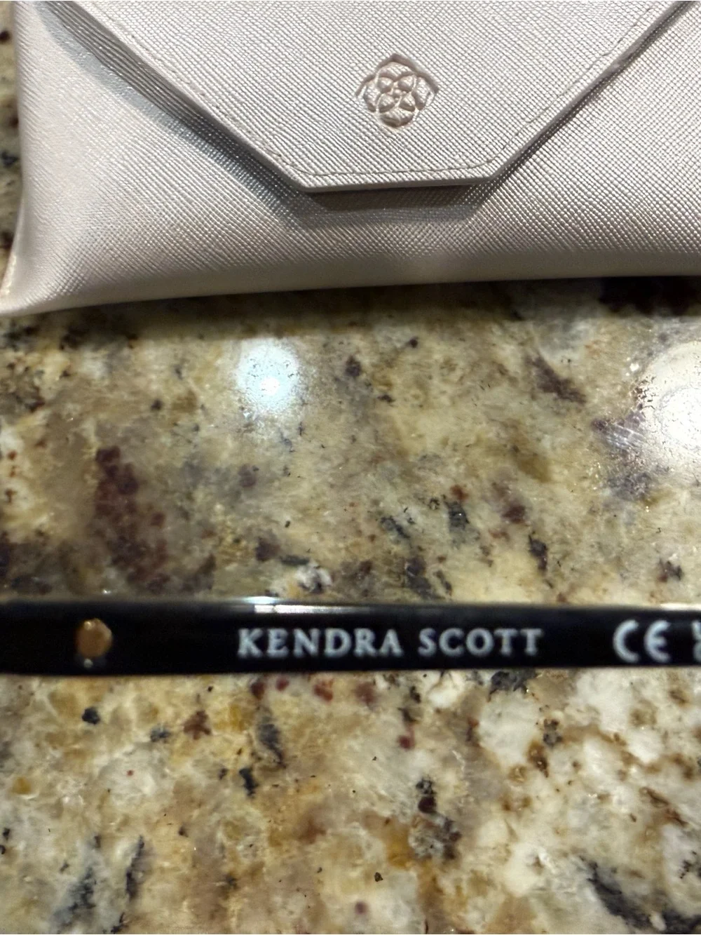 Kendra Scott  Bree Black Cat-Eye Sunglasses with Cream Case